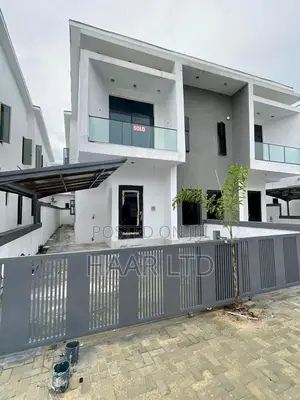 4bdrm Duplex in Lekki Phase 2 for rent