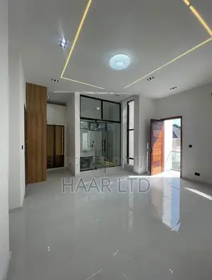 4bdrm Duplex in Ikota for rent