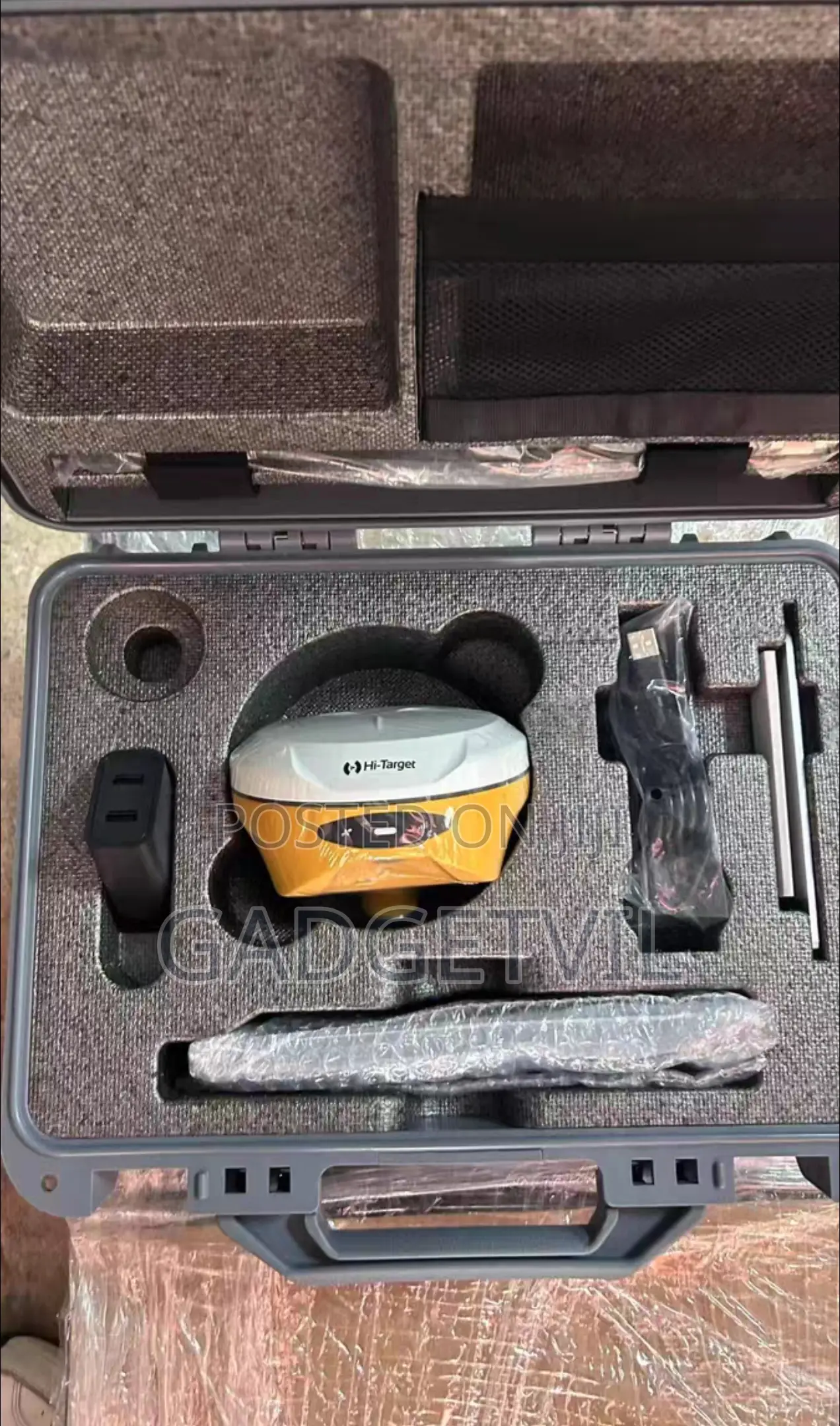Hi-Target V500 Complete Set