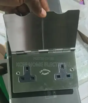 13a Double Floor Power Socket With Cover – Strong Durable