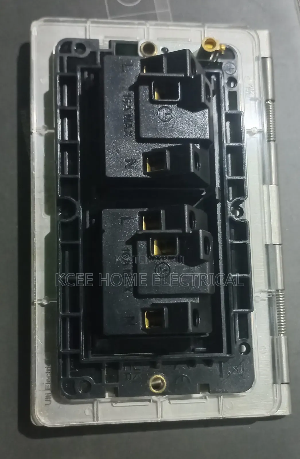 13a Double Floor Power Socket With Cover – Strong Durable