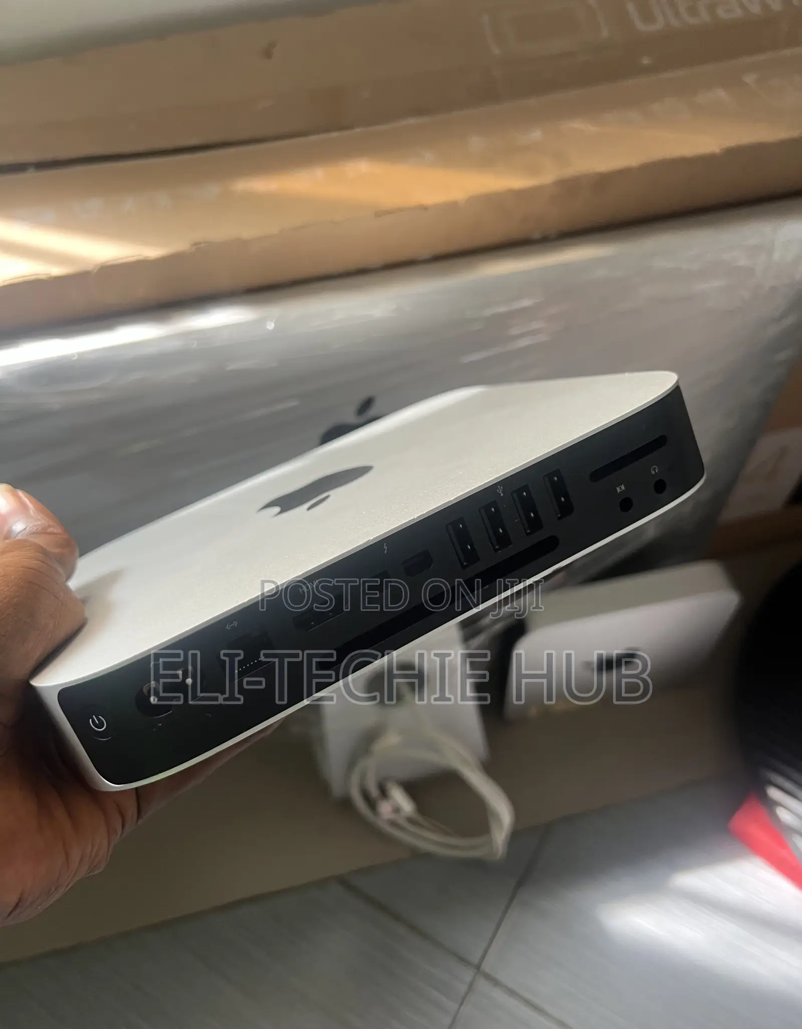 Desktop Computer Apple Mac Mini 8GB Intel Core i5 SSD 1T