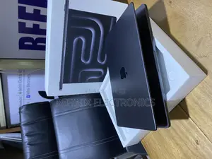 Laptop Apple MacBook Pro 2024 M4 14-Inch 24GB Apple M4 Pro SSD 512GB