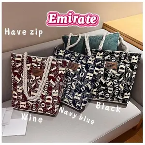 Shoulder Bags
