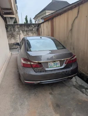 Honda Accord EX-L 4dr Sedan FWD (2.4L 4cyl 2A) 2016 Gray