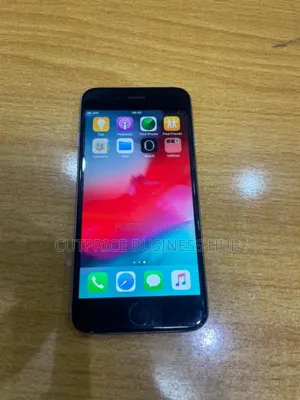 Apple iPhone 6 32 GB Gray