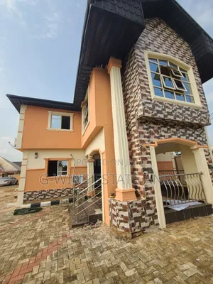 6bdrm Duplex in Ulemon Airport Road, Benin City for rent