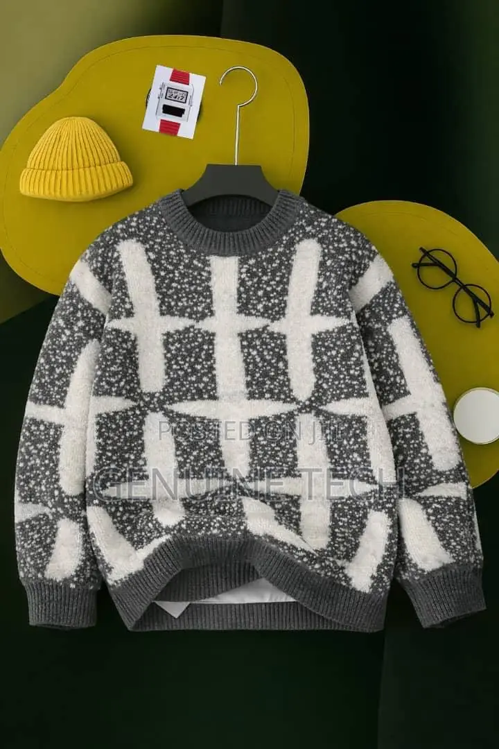 Quality Sweatshirt/Cardigan