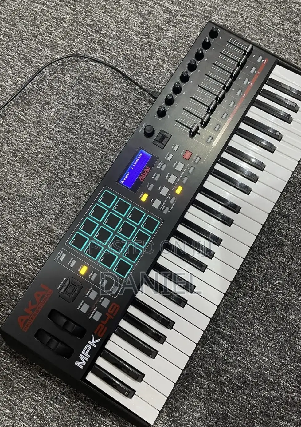 Akai Mpk 249 Midi Keyboard Controller