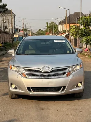 Toyota Venza XLE AWD V6 2013 Silver
