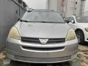 Toyota Sienna LE FWD 2006 Silver