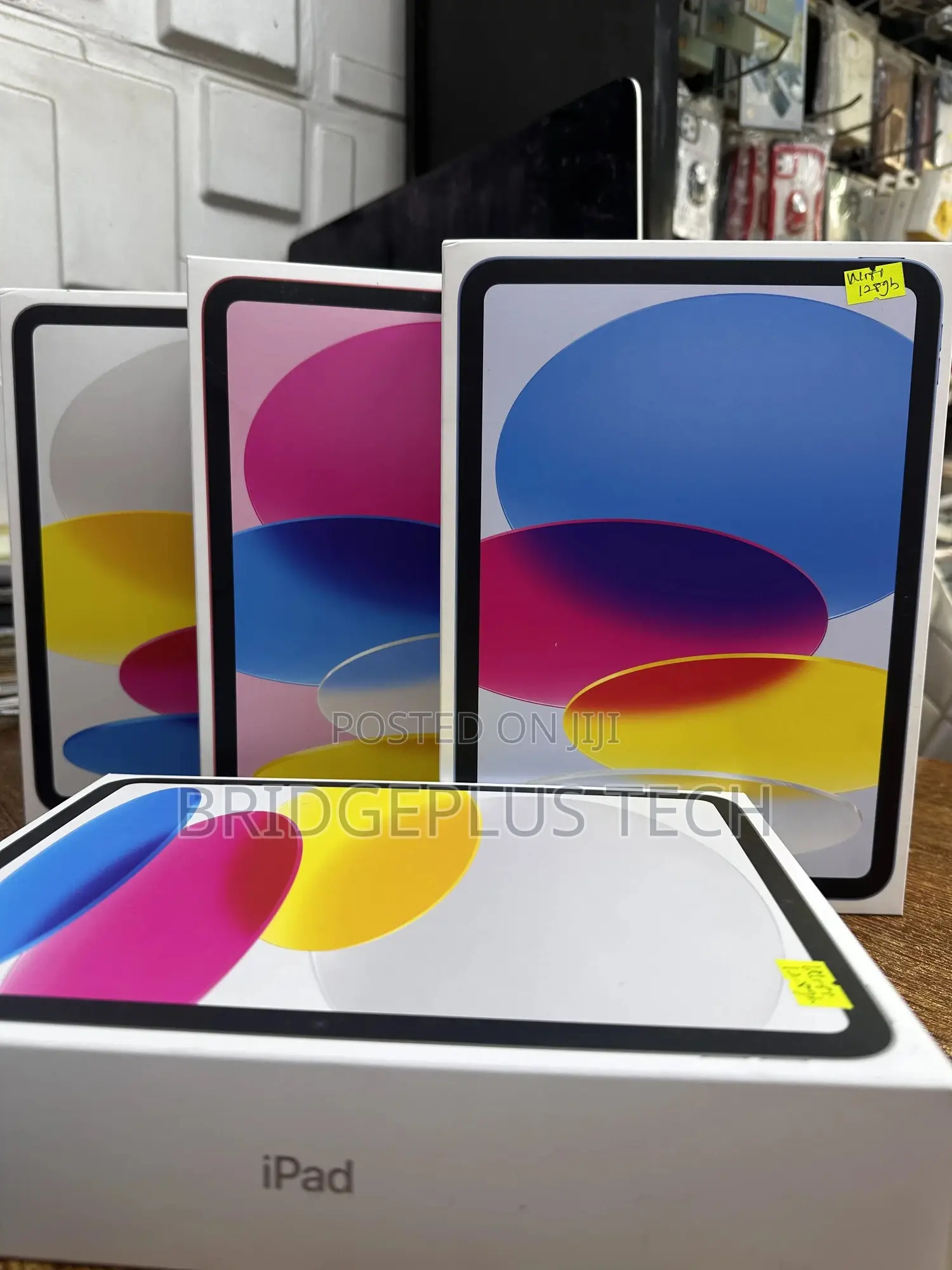 New Apple iPad (2025) 128 GB