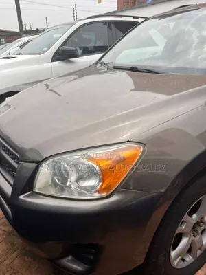 Toyota RAV4 Limited V6 4x4 2009