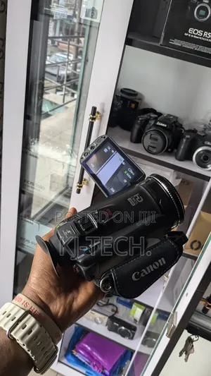 Canon Vixia Hf G20 Camcorder