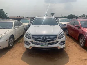 Mercedes-Benz GLE-Class 2016 White