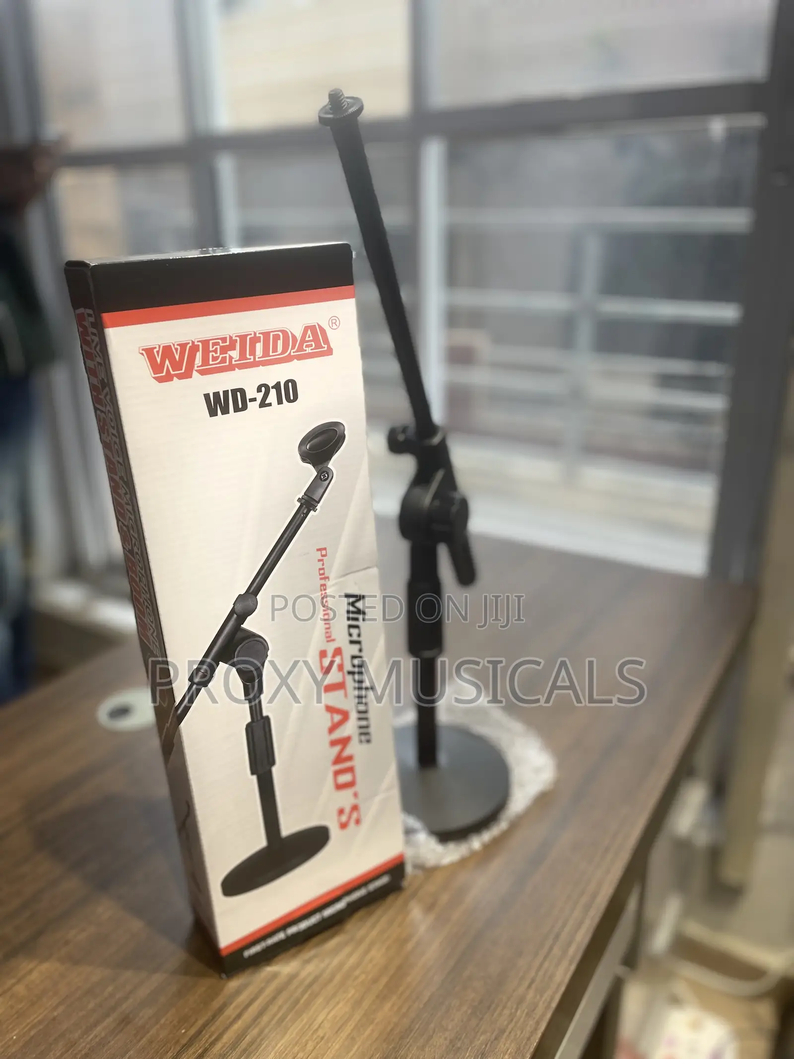 Adjustable Table/Desktop Mic Stand
