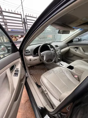 Toyota Camry LE V6 4dr Sedan (3.5L 6cyl 6AM) 2009 Black