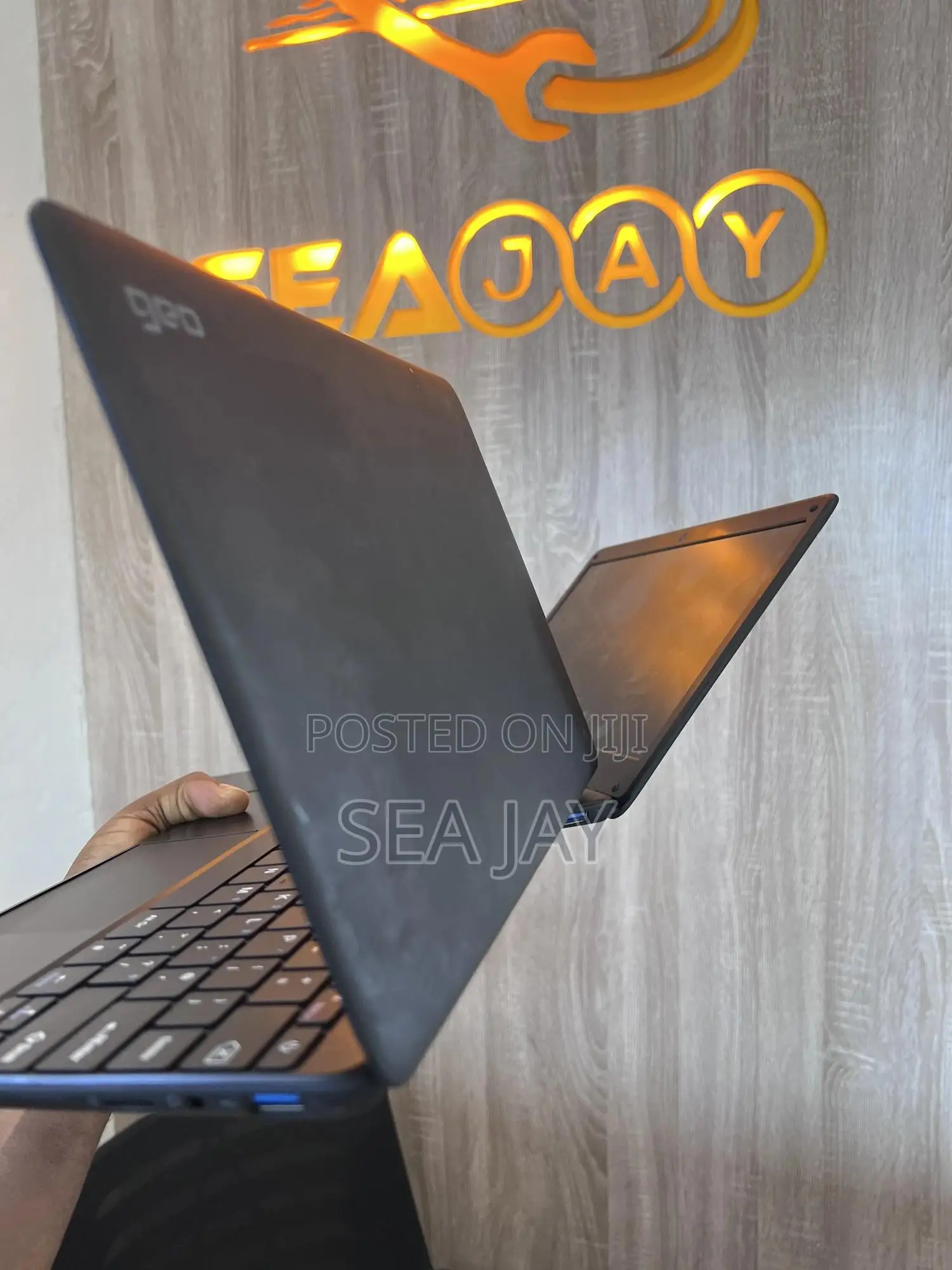 Laptop Samsung 4GB Intel Celeron SSD 60GB