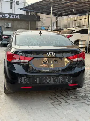 Hyundai Elantra 2013 Black