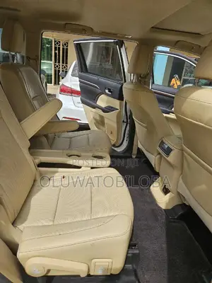 Toyota Highlander Limited 4dr SUV (3.5L 6cyl 6A) 2015 White