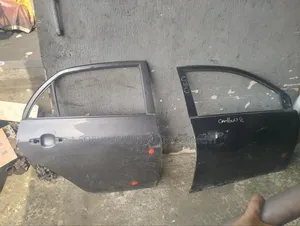 Front And Back Right Toyota Corolla 2008-2010