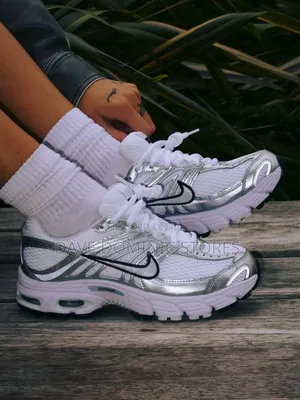 Cop the Nike Air Max Moto 