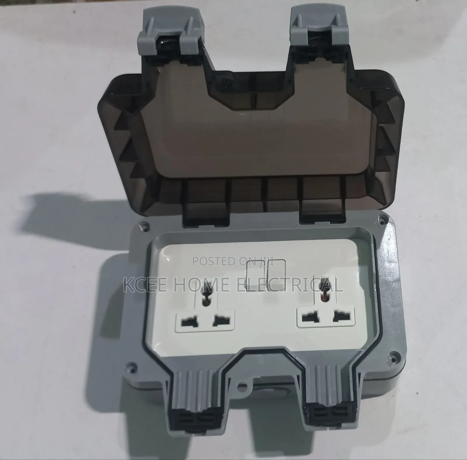 13a Double Ip66 Waterproof Outdoor Socket | Heavy Duty Weatherproof