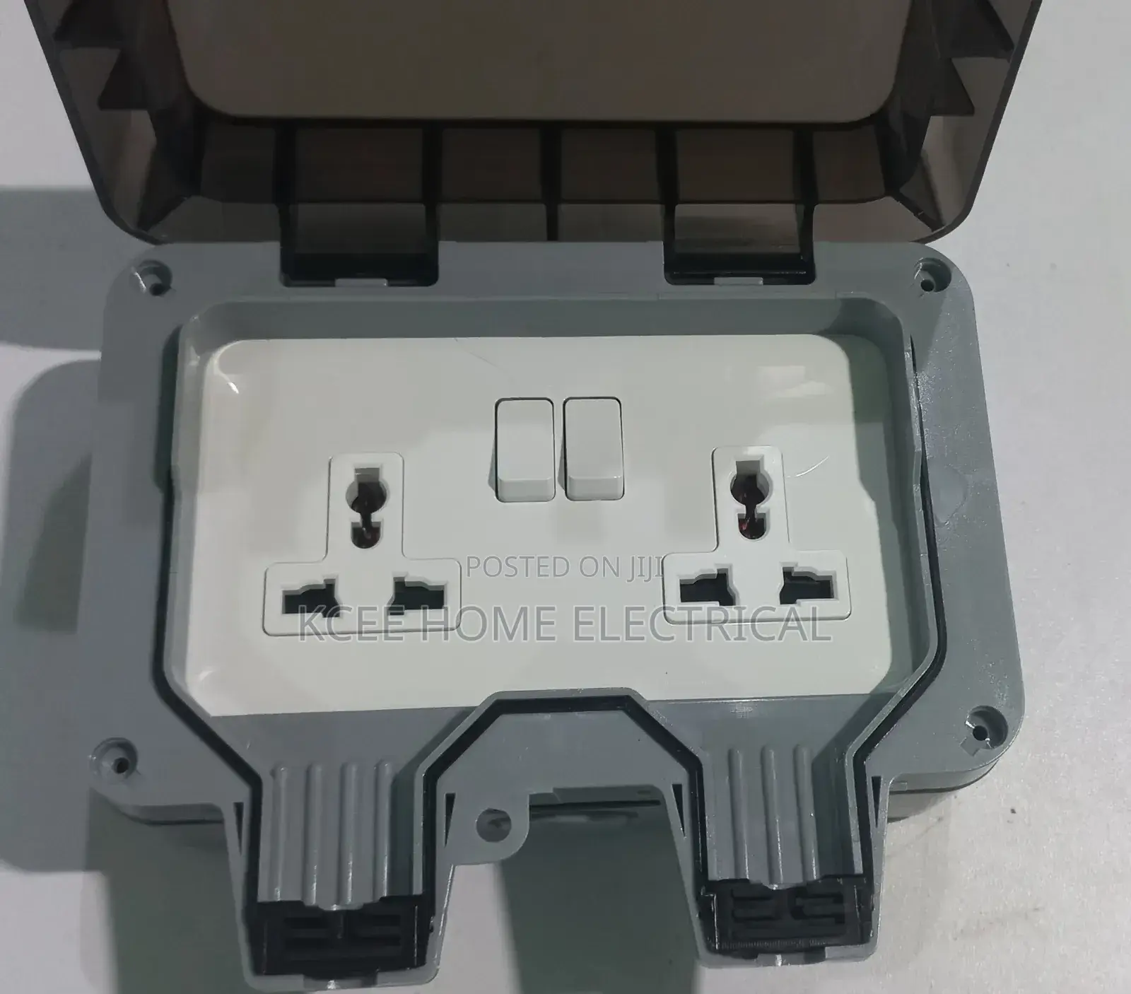 13a Double Ip66 Waterproof Outdoor Socket | Heavy Duty Weatherproof