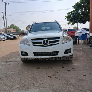 Mercedes-Benz GLK-Class 2011 White