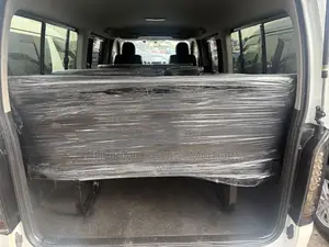 Toyota HiAce 2012 White