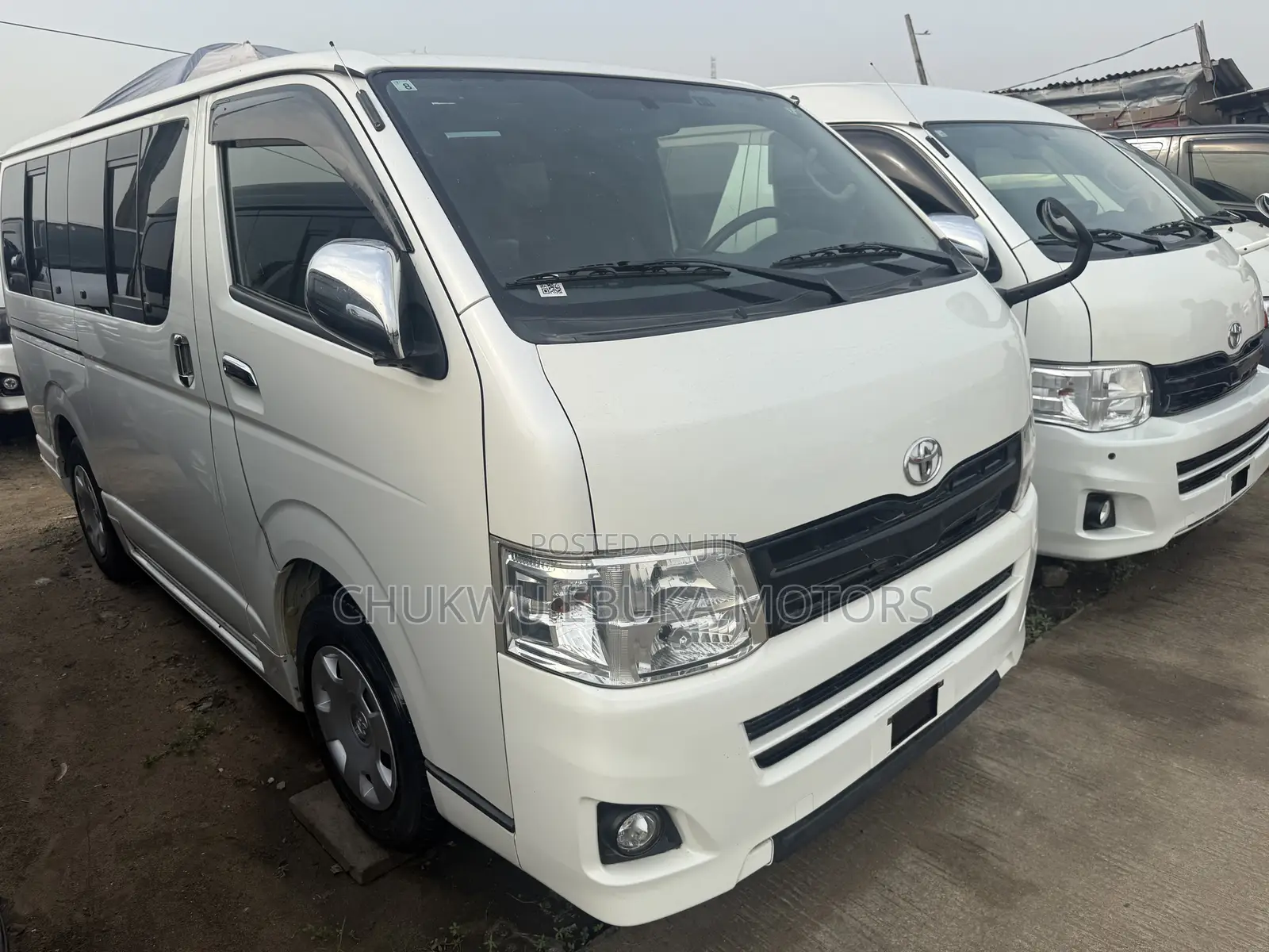Toyota HiAce 2012 White