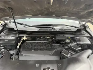Acura MDX w/Technology & Ent. Pkgs SH-AWD 2017 Silver