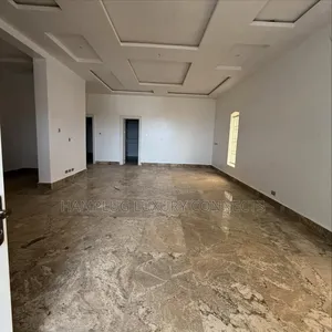 Furnished 17bdrm Mansion in Asokoro for sale