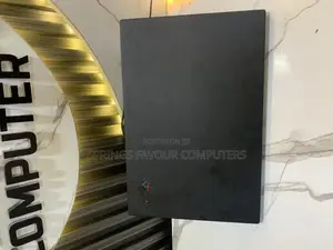 Server Lenovo ThinkSystem SR670 16GB Intel Core I7 SSD 256GB