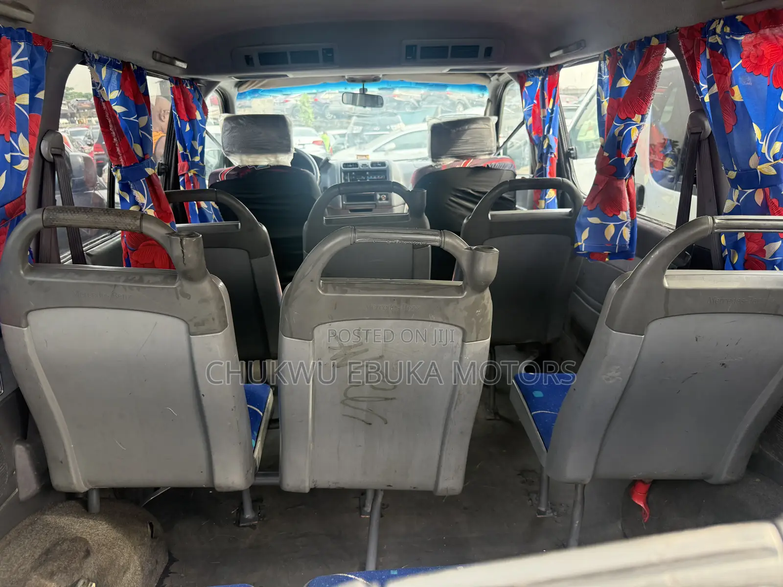 Toyota HiAce 2002 Silver