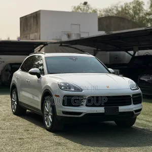 Porsche Cayenne 2021 White