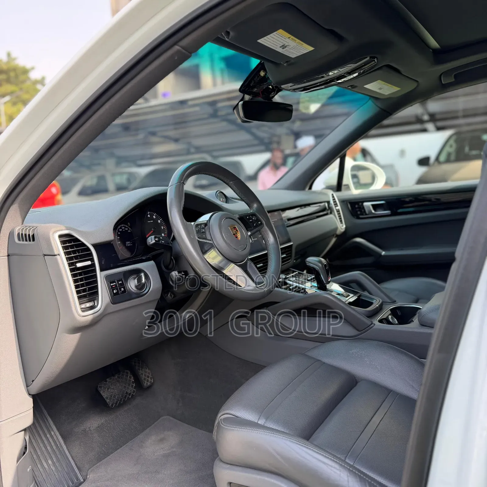 Porsche Cayenne 2021 White