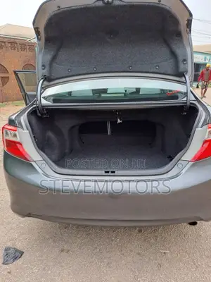 Toyota Camry 2012 Gray