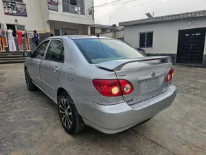 Toyota Corolla LE 2007 Silver