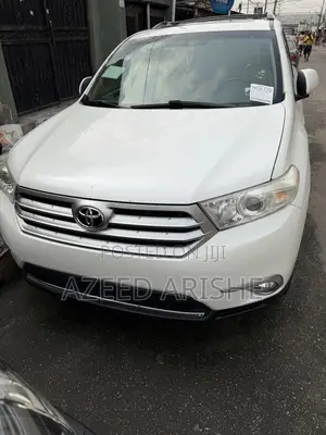 Toyota Highlander Limited 2012 Off white