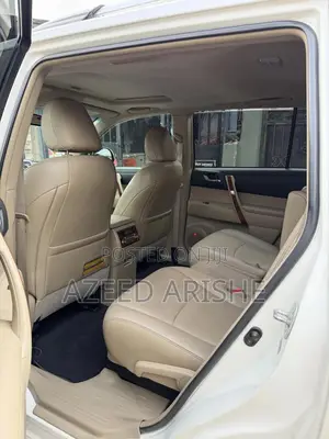 Toyota Highlander Limited 2012 Off white