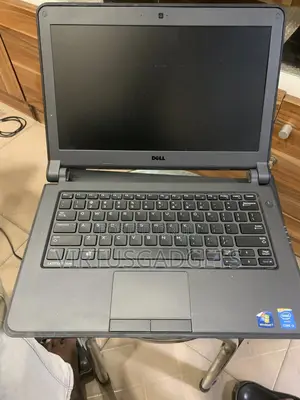 Laptop Dell Latitude 13 3340 4GB Intel Core i3 HDD 500GB