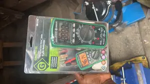 Greenlee Dm-210a Digital Multimeter