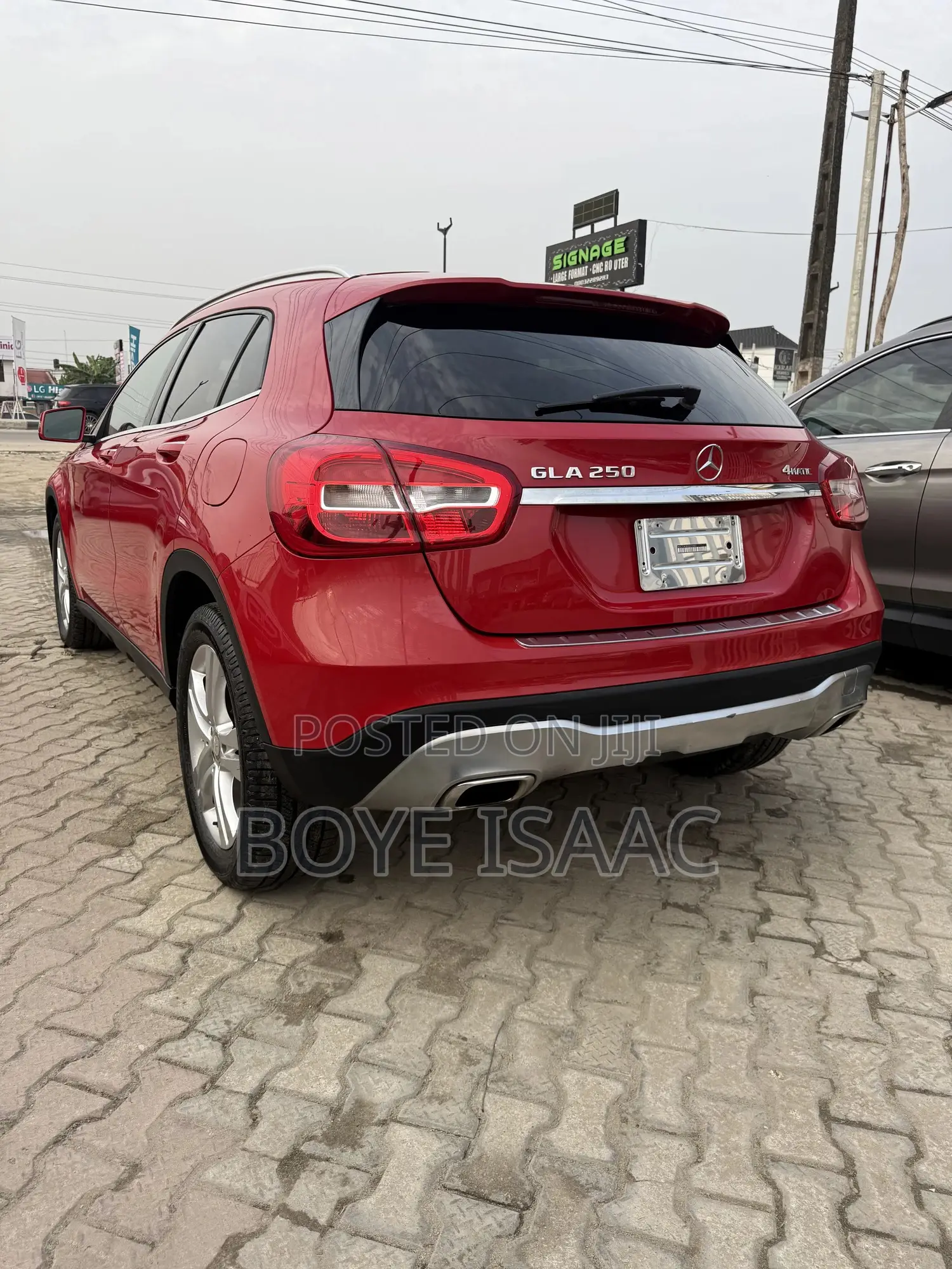 Mercedes-Benz GLA 250 2018 Red