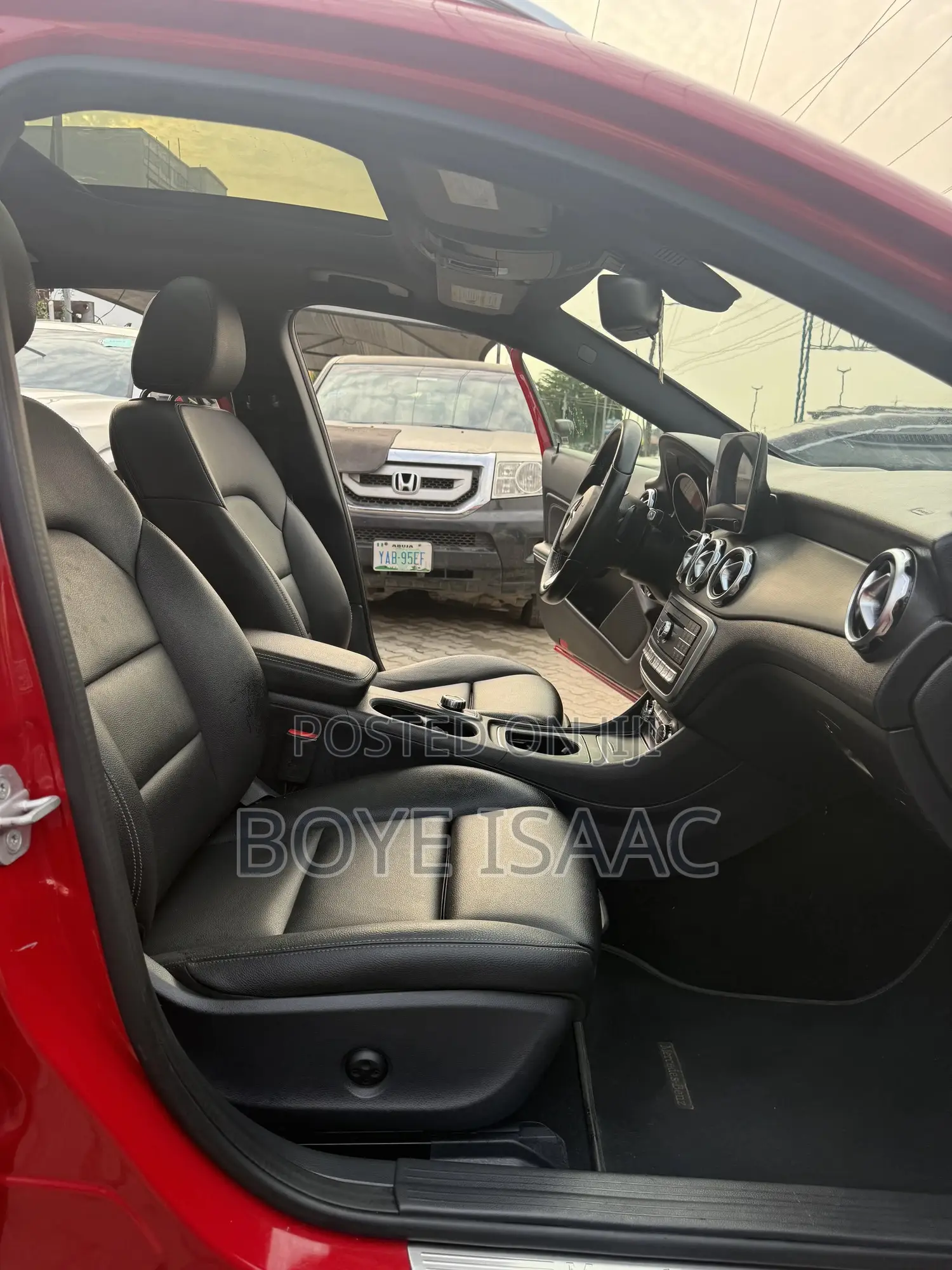 Mercedes-Benz GLA 250 2018 Red