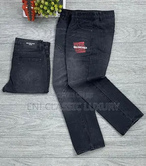 Balenciaga Luxury Men's Jeans Well Banded Package