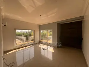 3bdrm Apartment in Lekki Phase One for sale