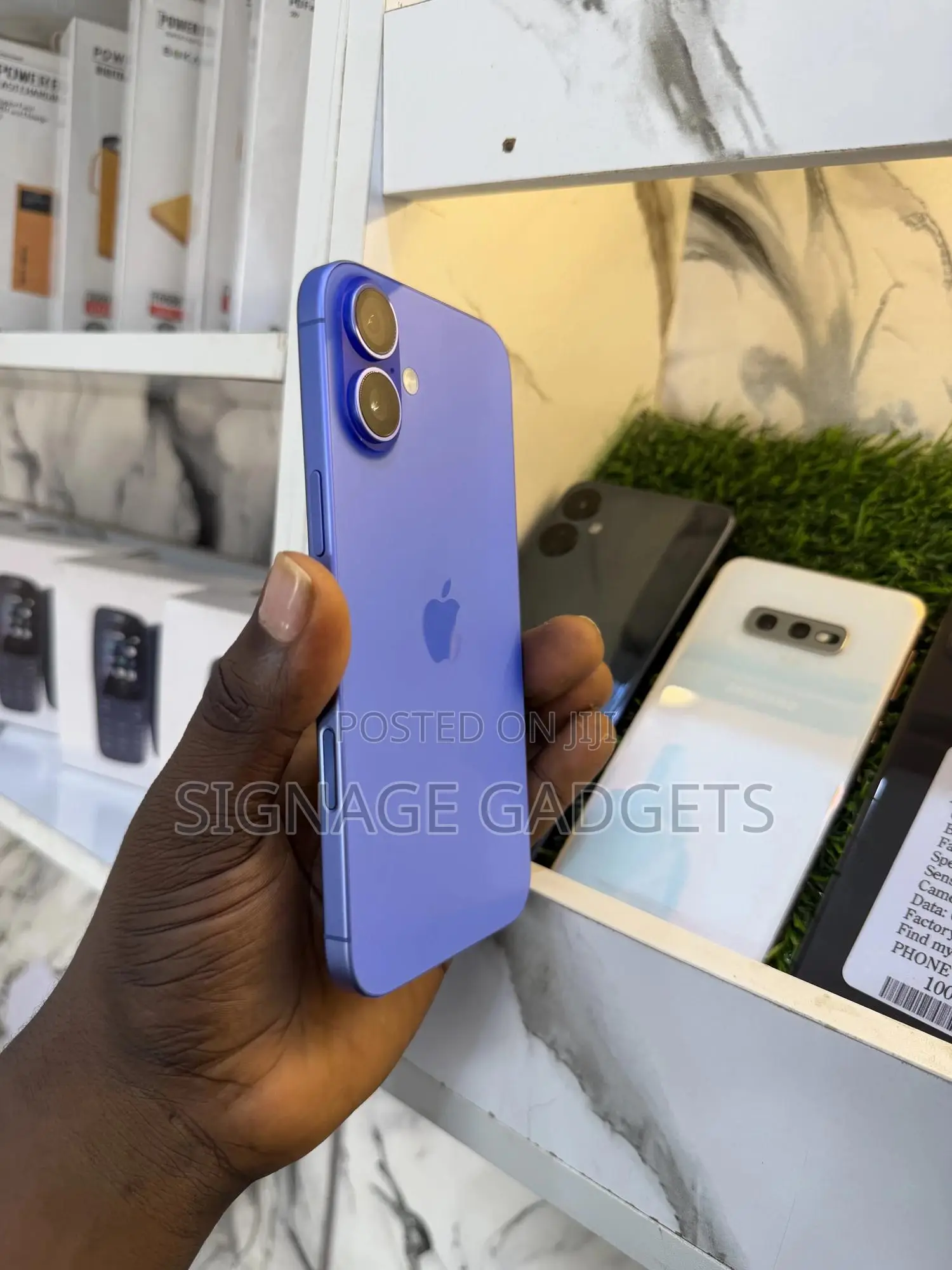 Apple iPhone 16 Plus 128 GB Blue