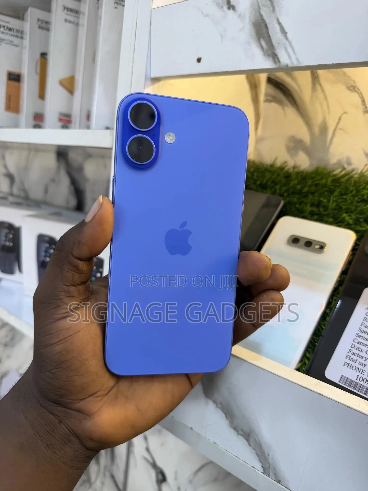 Apple iPhone 16 Plus 128 GB Blue