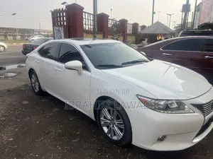 Lexus ES 350 FWD 2013 Off white